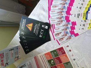 Policjanci podczas spotkania z seniorami