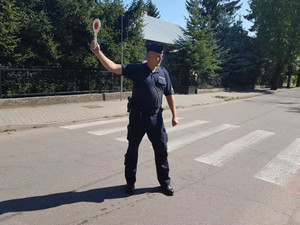 Spotkanie policjanta z dziećmi z klas &quot;0&quot;