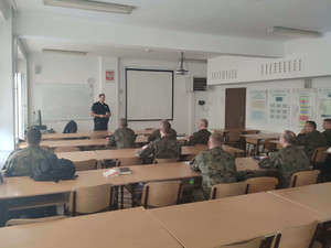Dzielnicowy Karol Witowski podczas szkolenia dla żandarmów