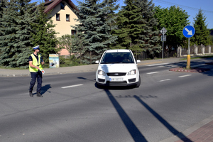 Policjanci ruchu drogowego podczas działań &quot;PRĘDKOŚĆ&quot; na terenie powiatu mińskiego